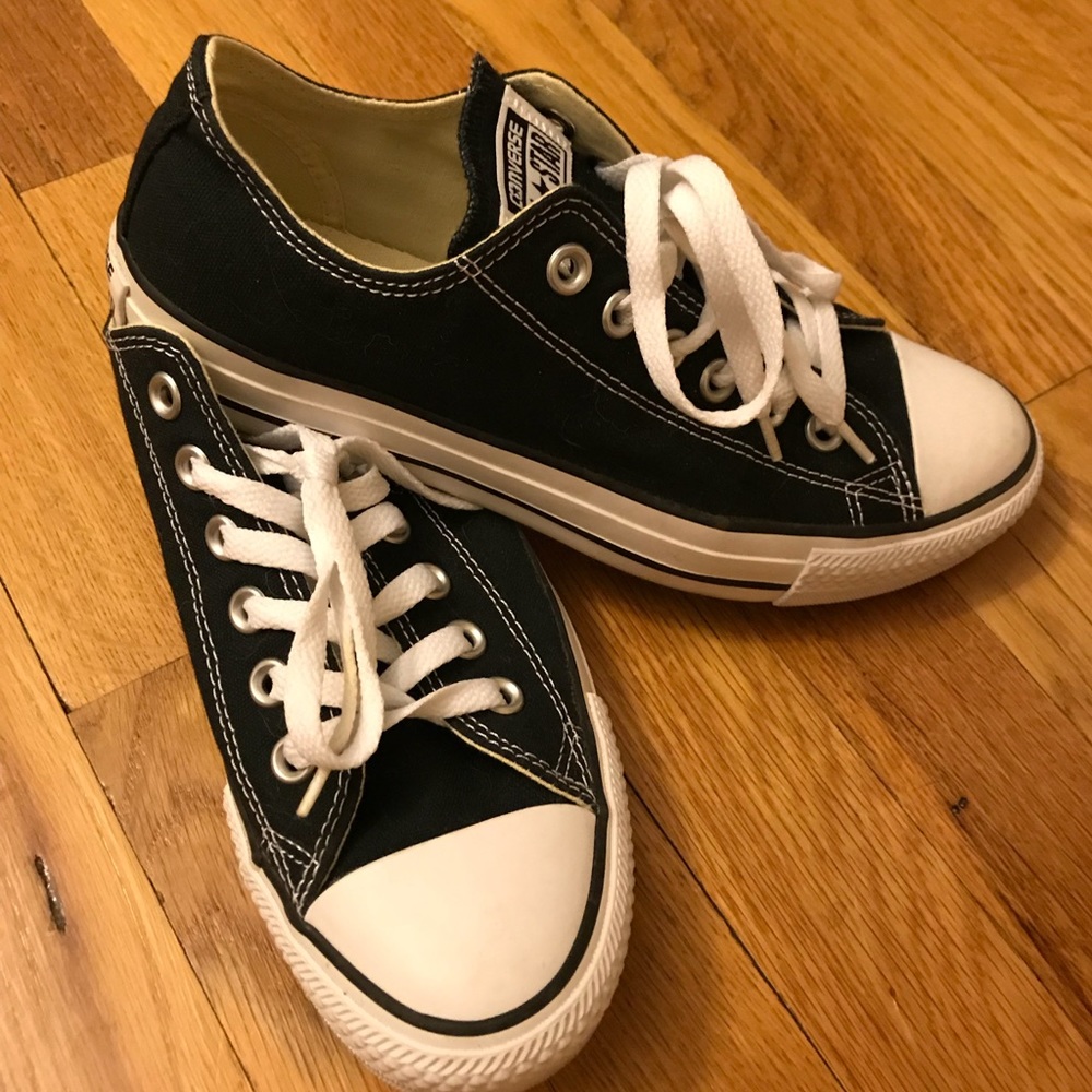 Black Converse